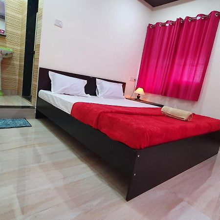 Serina House Mālvan Екстериор снимка