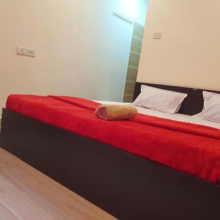 Serina House Mālvan Екстериор снимка
