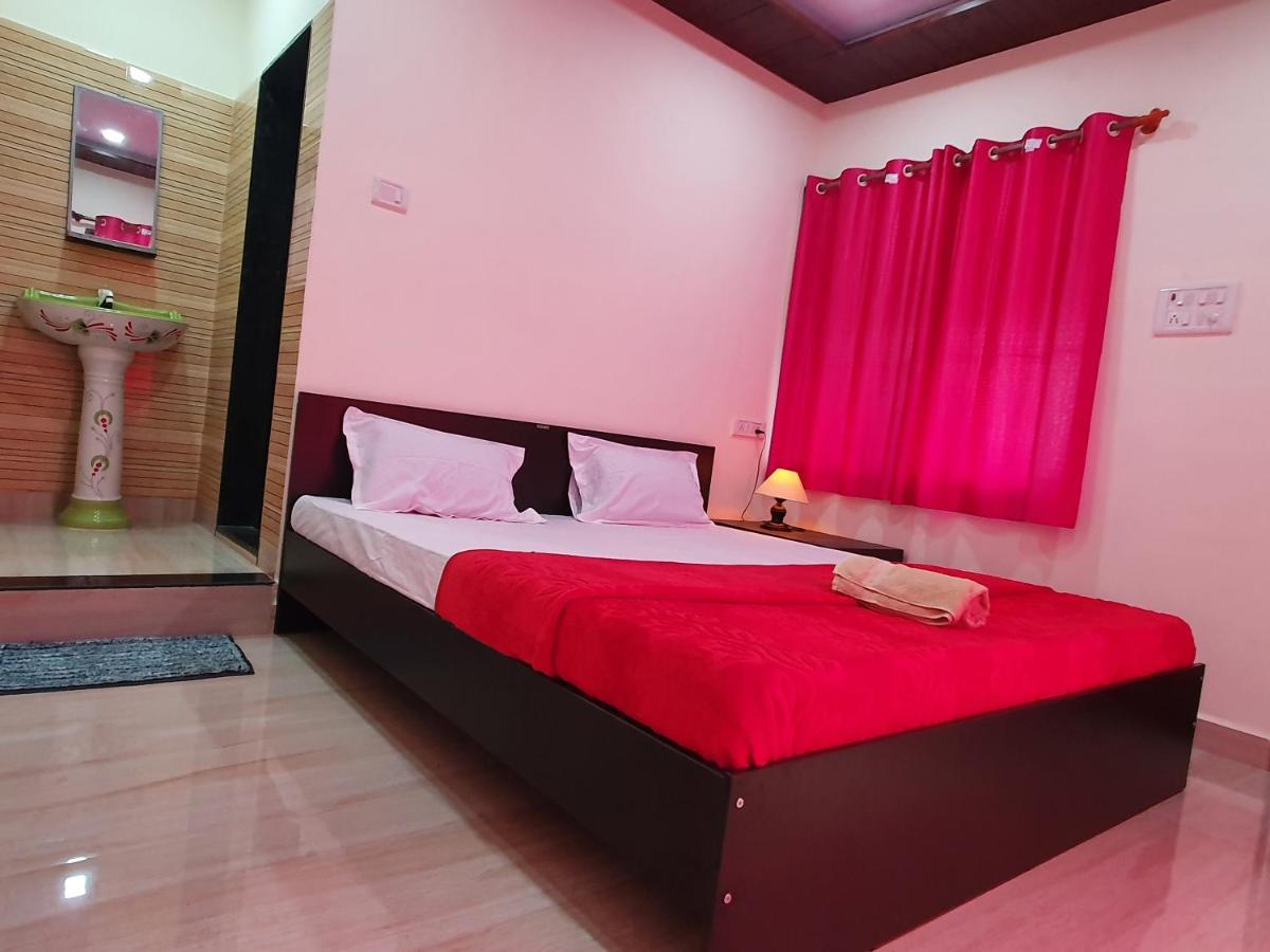 Serina House Mālvan Екстериор снимка