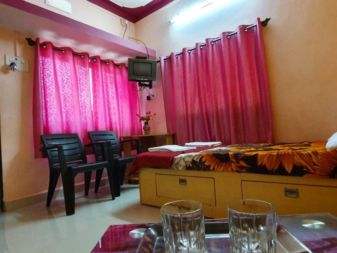 Serina House Mālvan Екстериор снимка